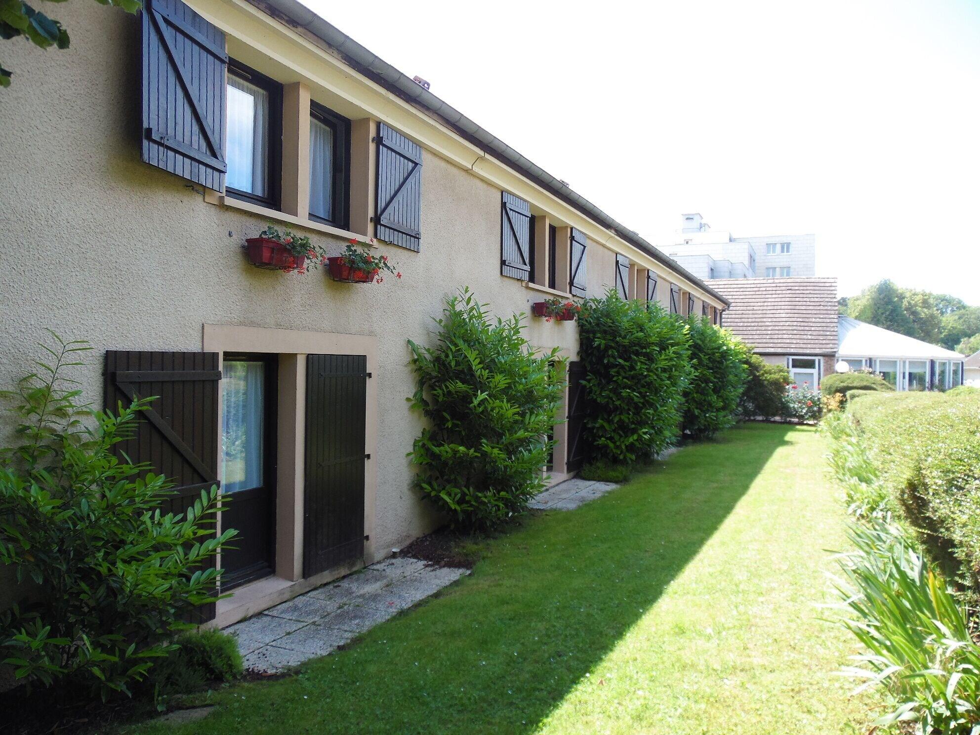 Kyriad Épernay Exteriér fotografie