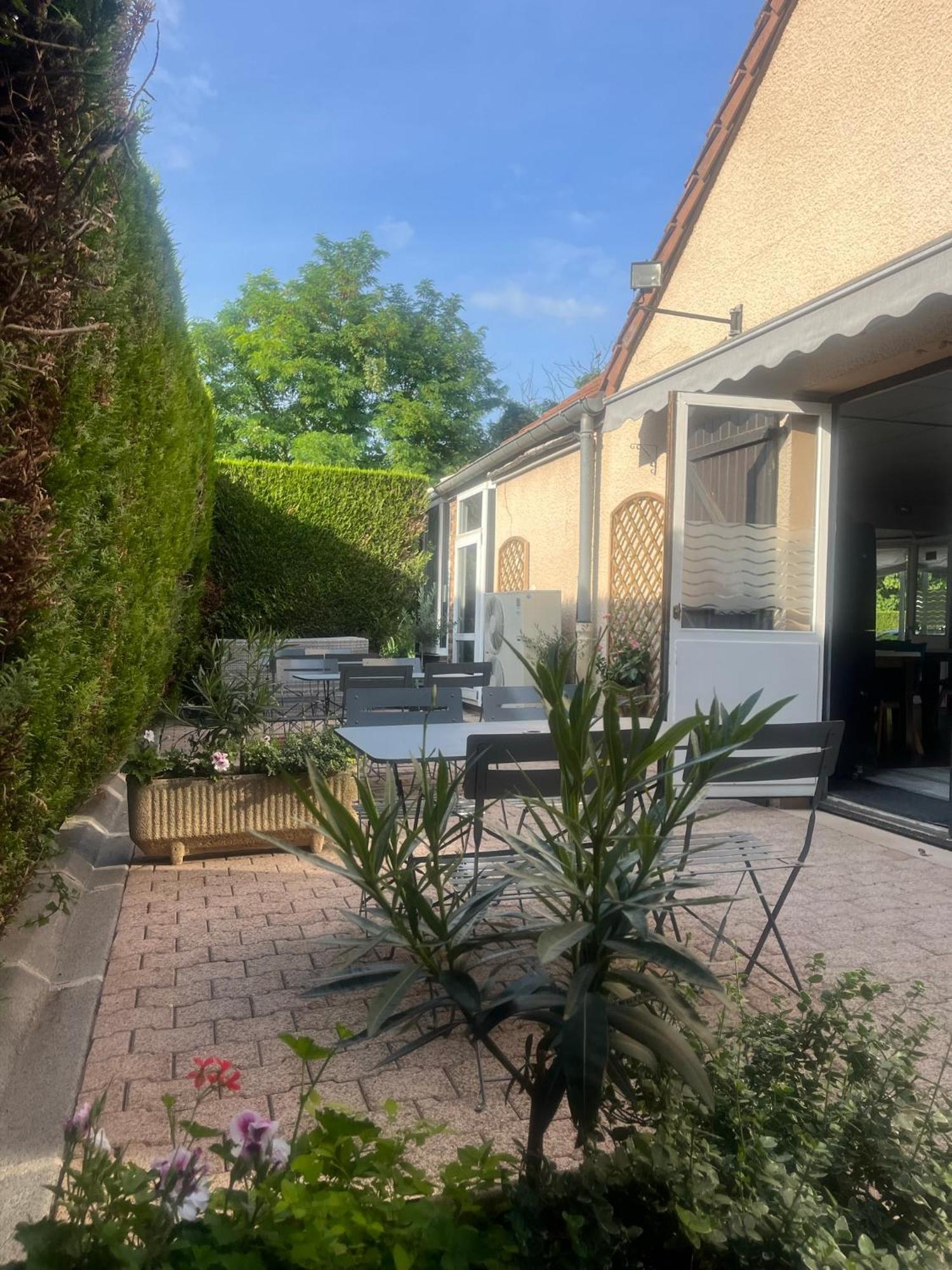 Kyriad Épernay Exteriér fotografie